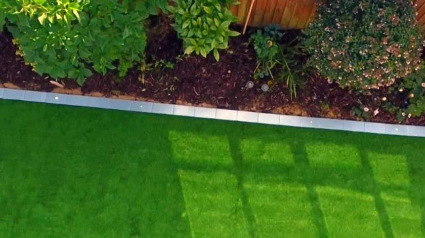 Does artificial grass need a border